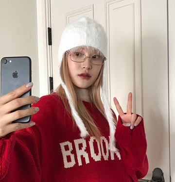 BLANC MOHAIR EAR BEANIE